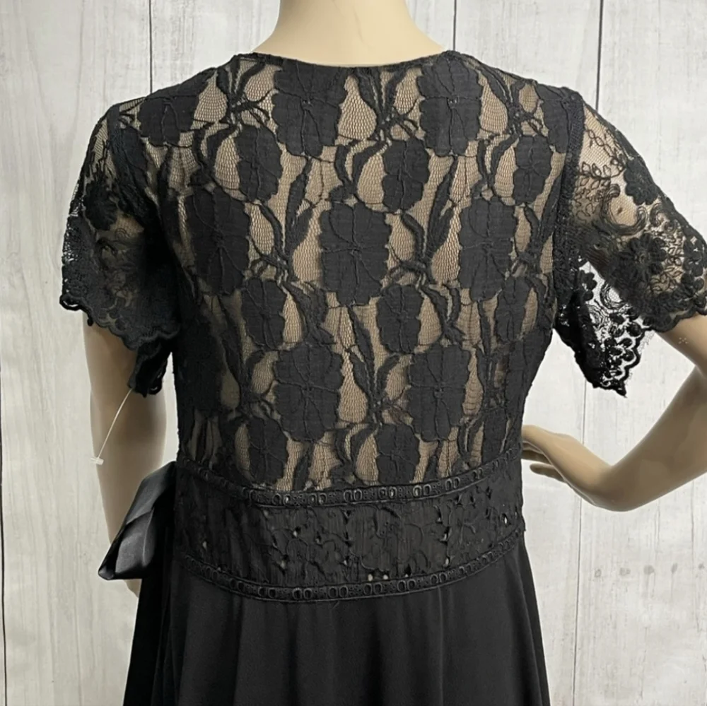 Vintage Spencer Alexis Black Floral Lace Cocktail Dress Gothic Goth Romantic